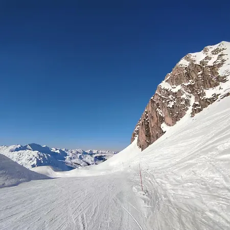 Le Refuge Douillet La Plagne-Tarentaise